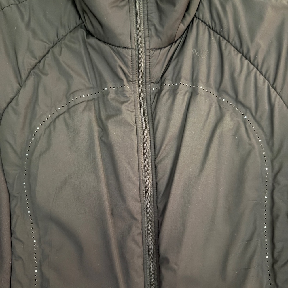 Women’s Black Full-Zip Run for the Cold Jacket Size 4 - Picture 10 of 10